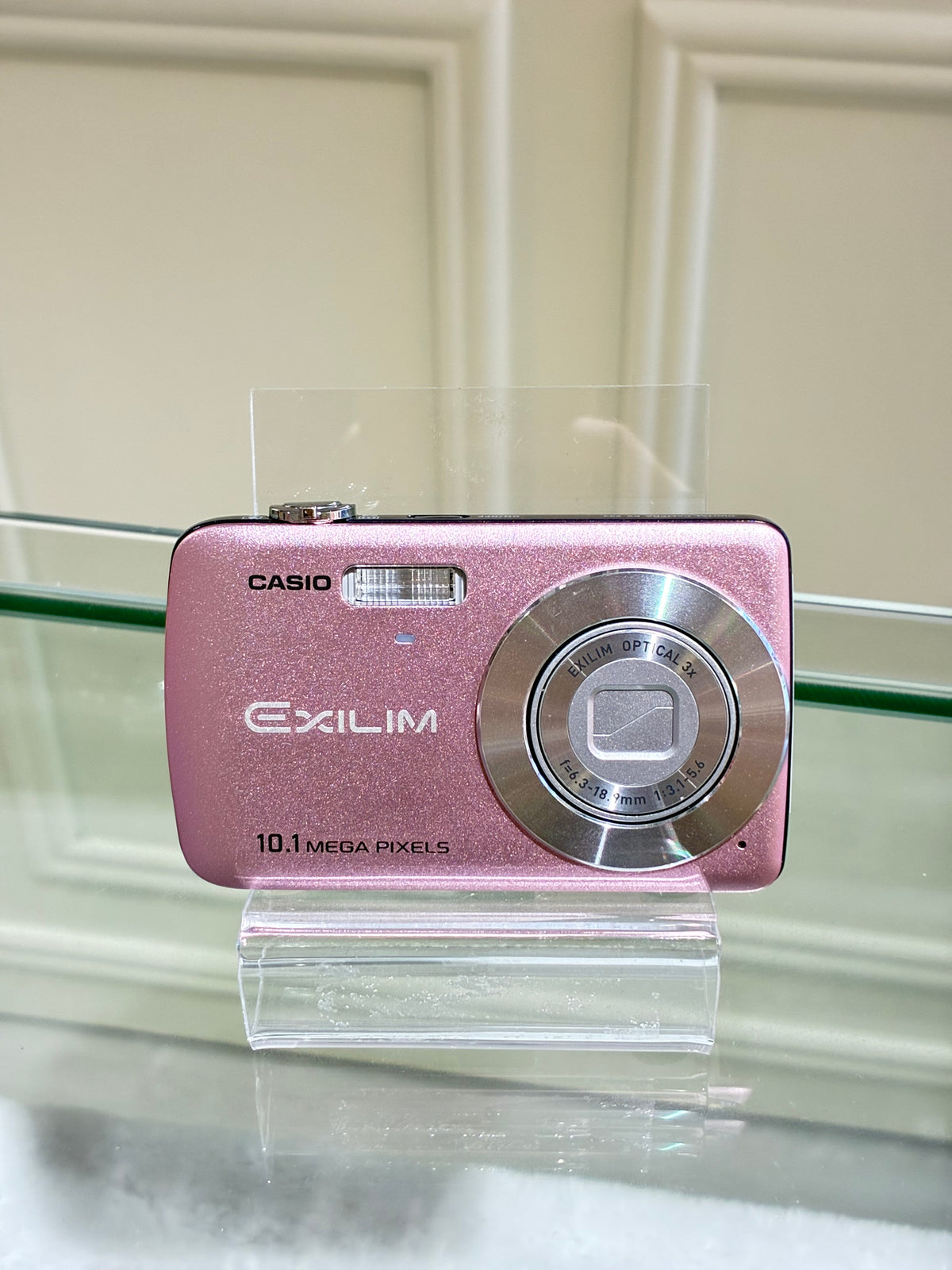 Casio EXILIM EX-Z33 in pink excellent condition