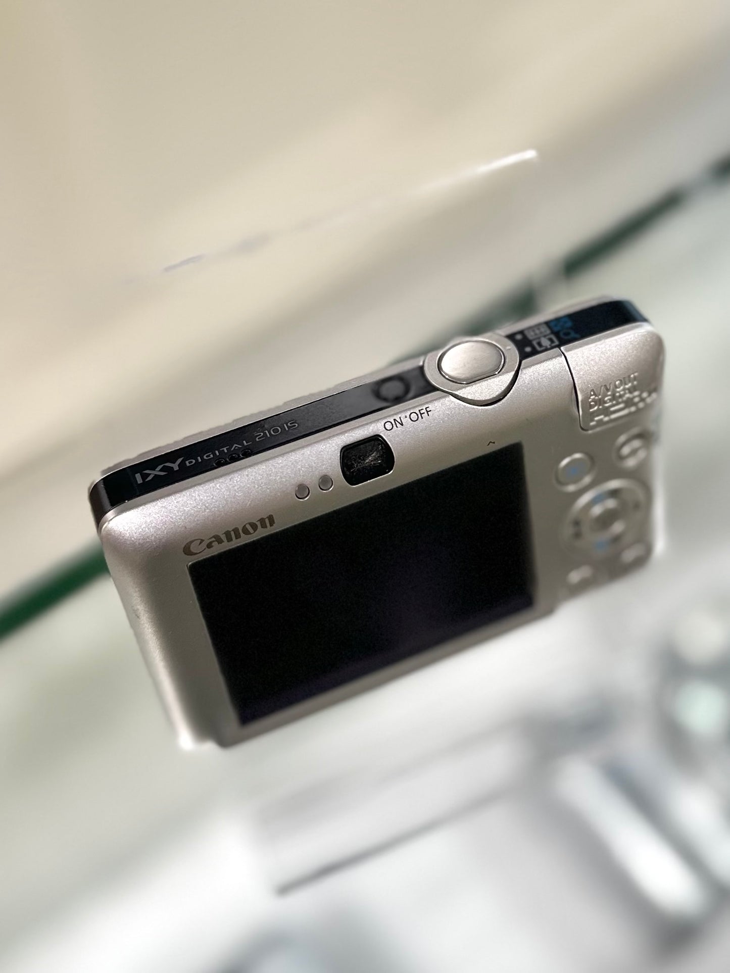 Canon IXY 210is (IXUS 100is)