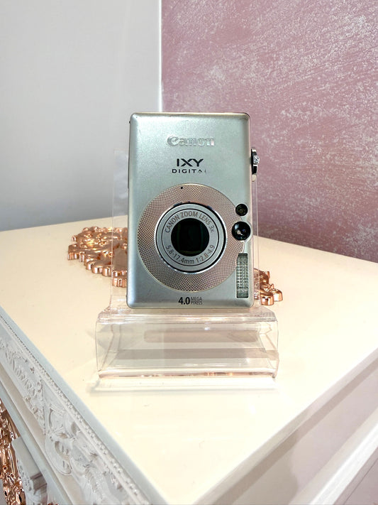 Canon IXY 50