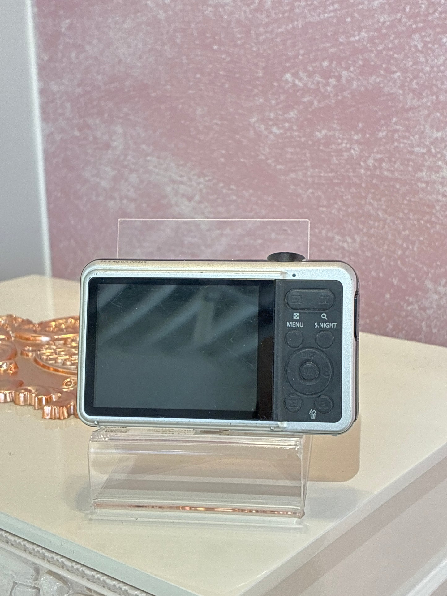 Samsung ES73