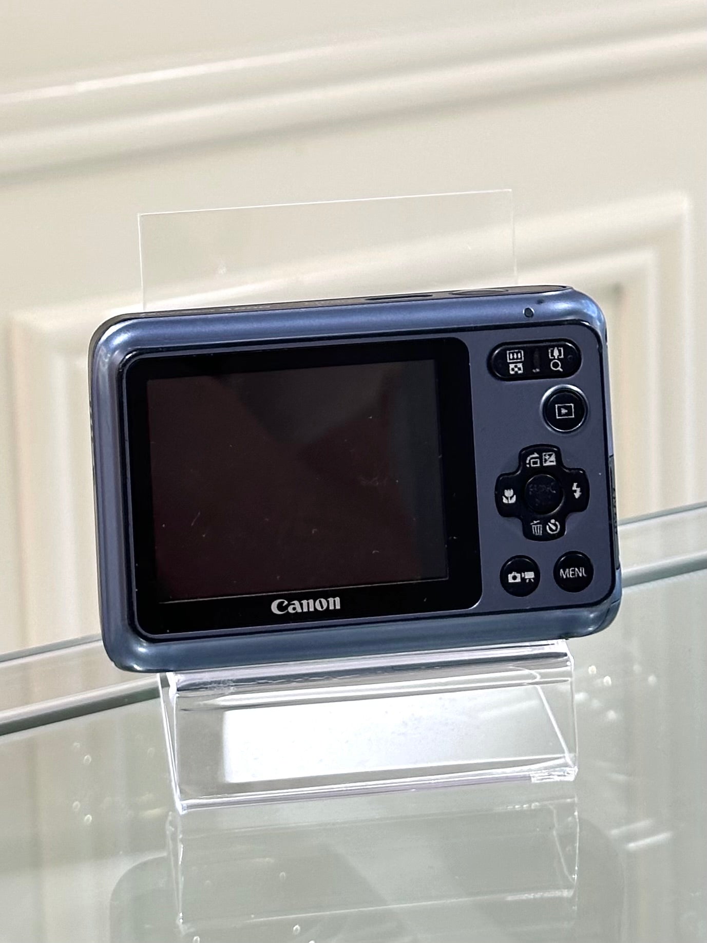Canon Powershot A800 in blue