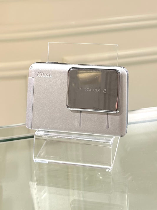 Nikon Coolpix S2