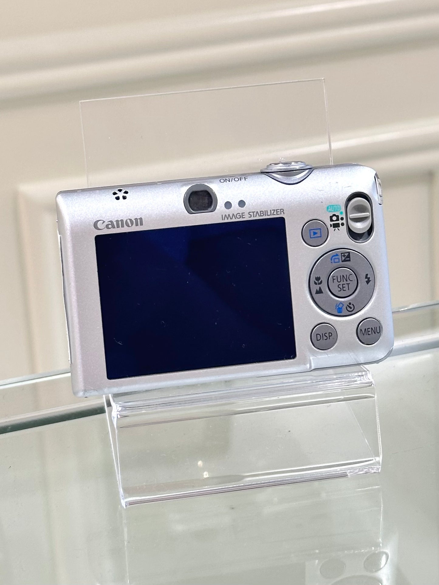 Canon IXUS 95is grey