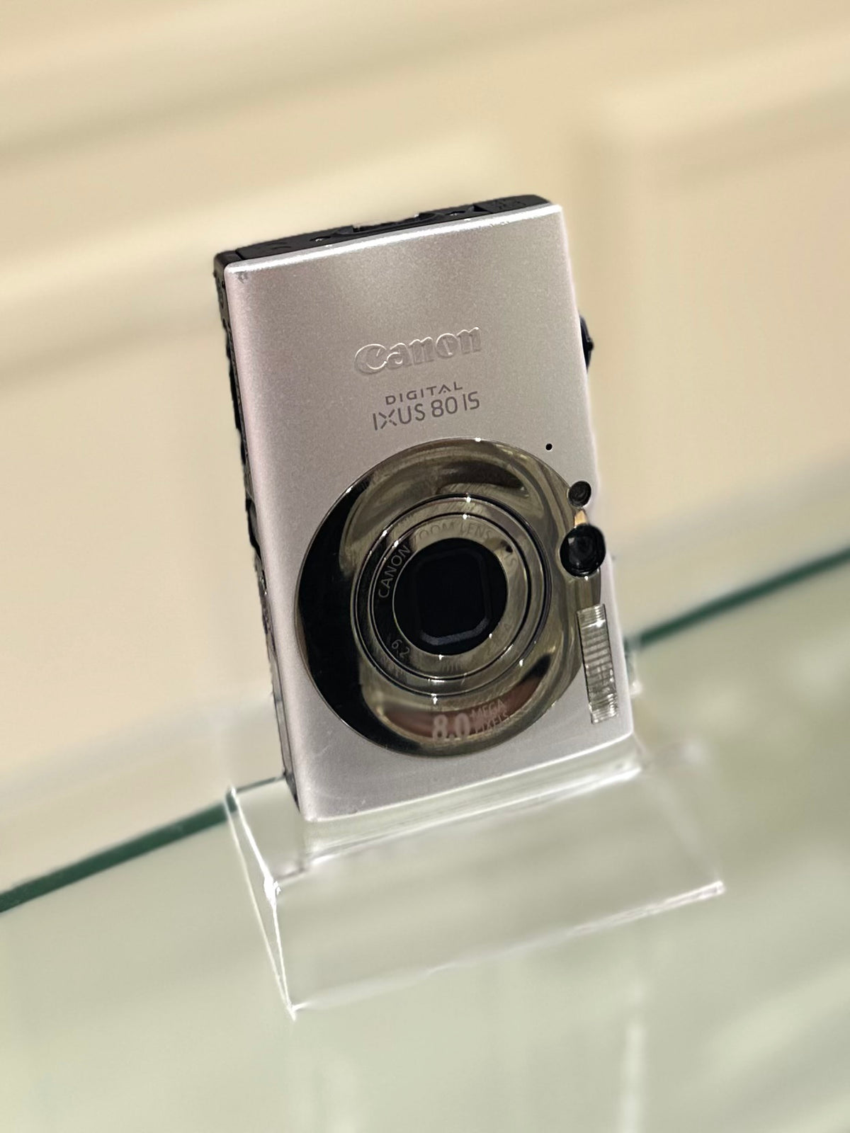 Canon IXUS 80is in silver | Excellent Condition