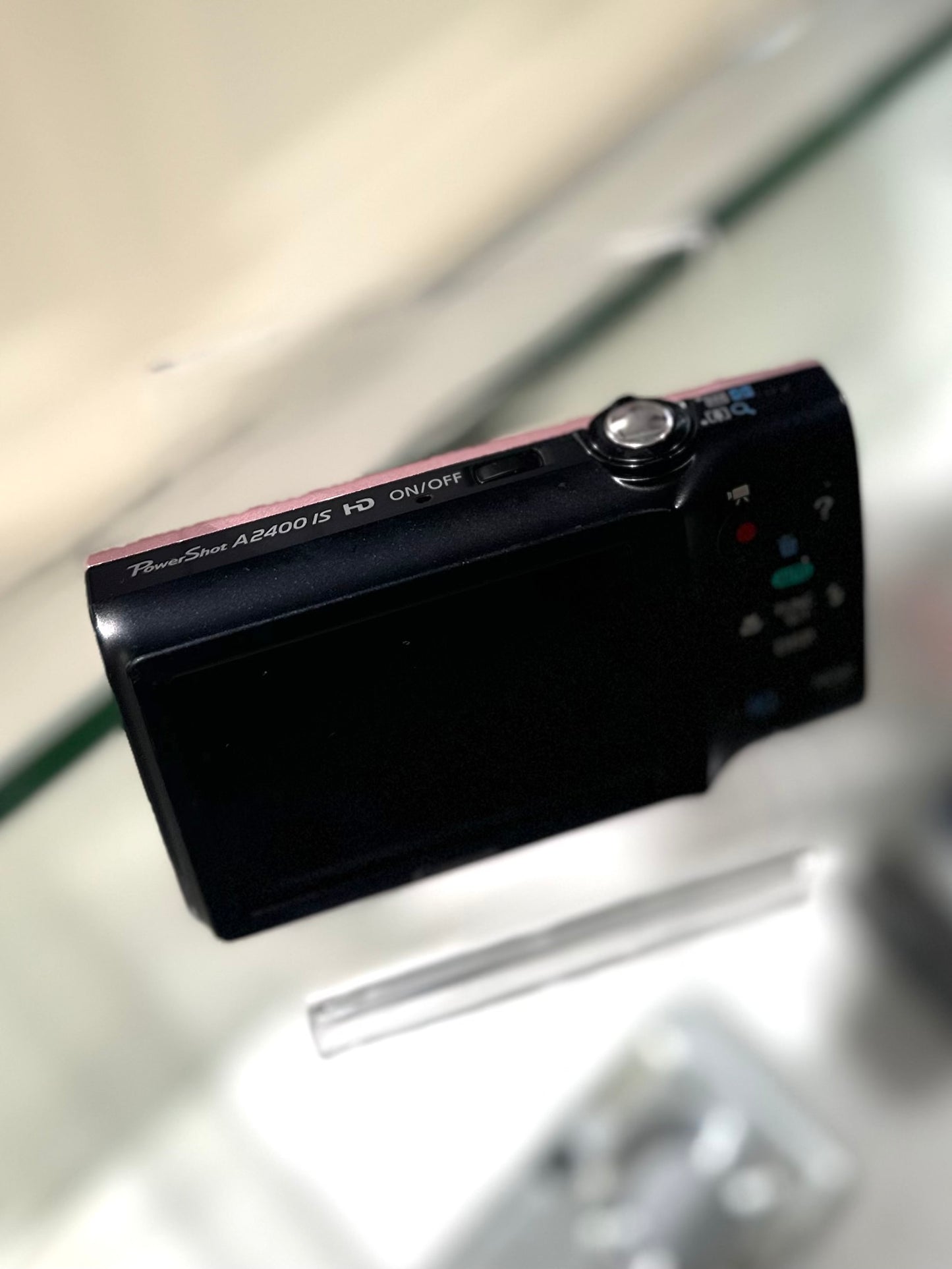 Canon Powershot A2400is in pink