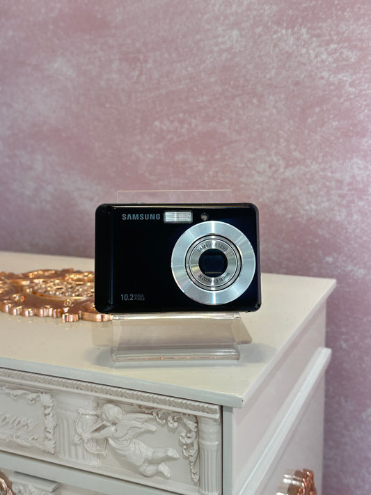 Samsung ES15 in black