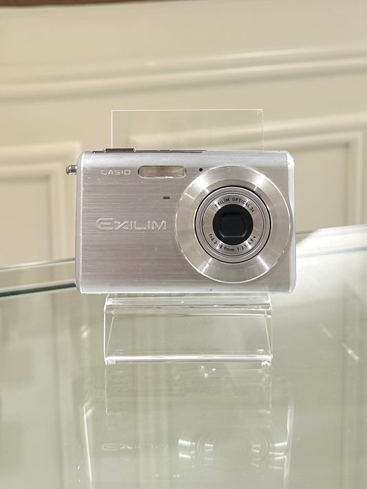 Casio Exilim EX-Z60 in silver