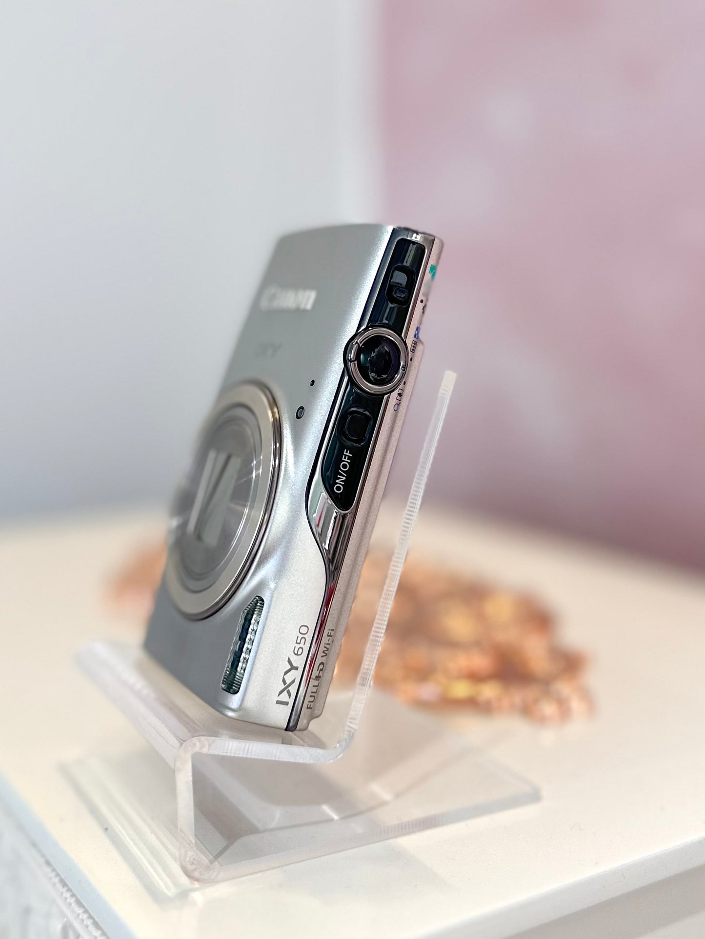 Canon IXY 650 (IXUS 285hs) in silver Excellent Condition