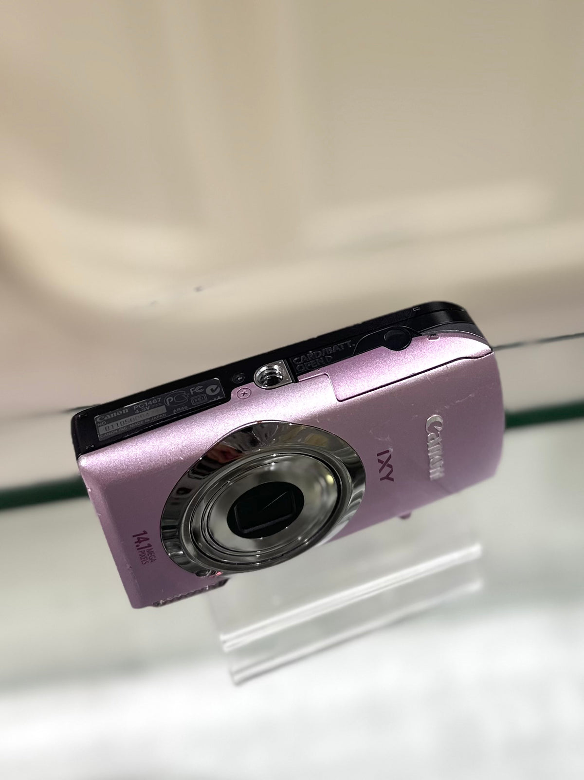 Canon IXY 10s (IXUS 210) in pink