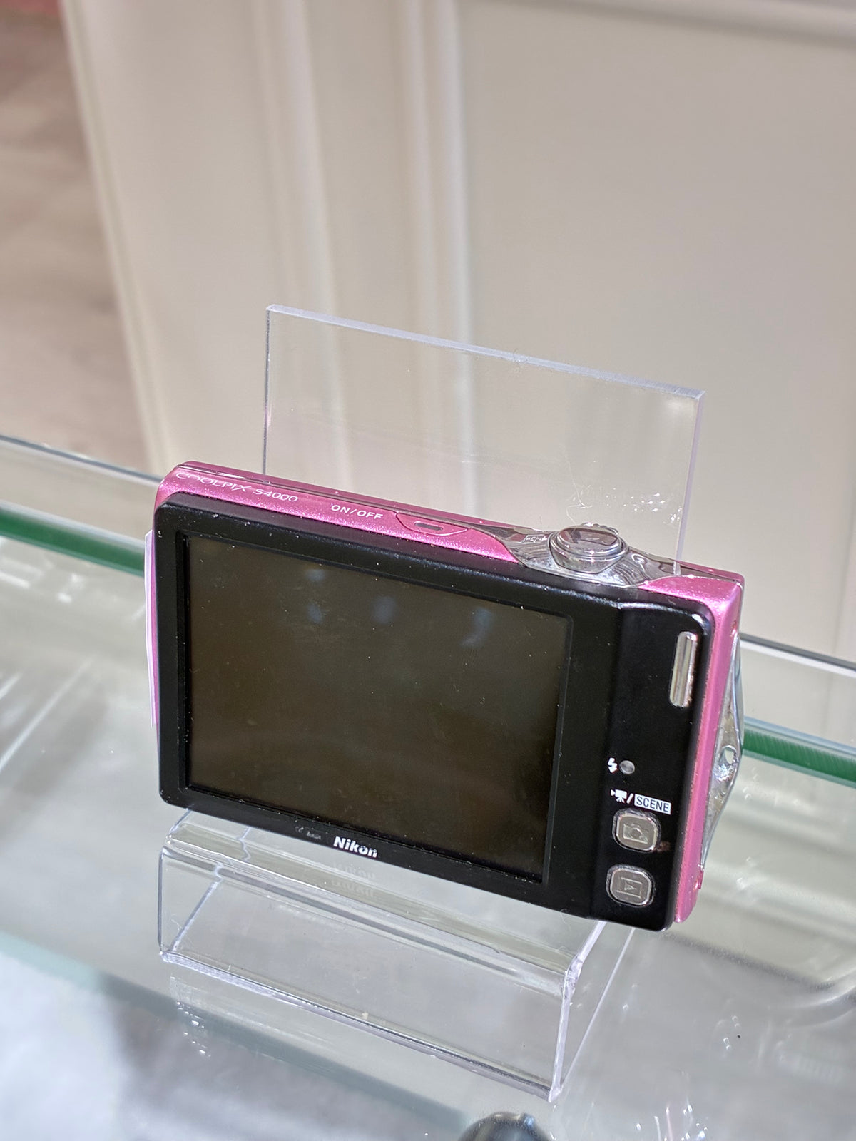Nikon Coolpix S4000 touch screen