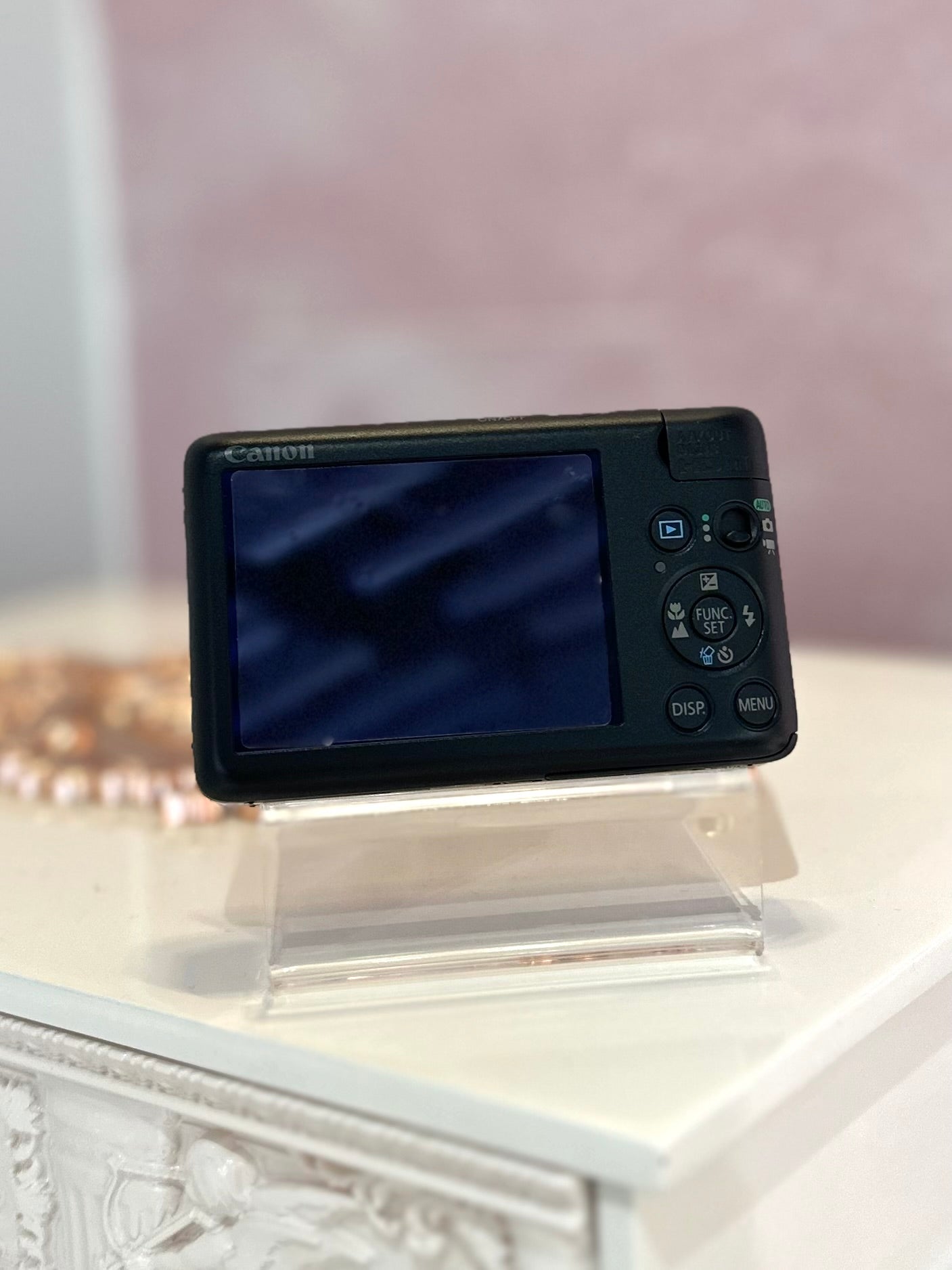 Canon IXY 220is (IXUS 120is) in good condition