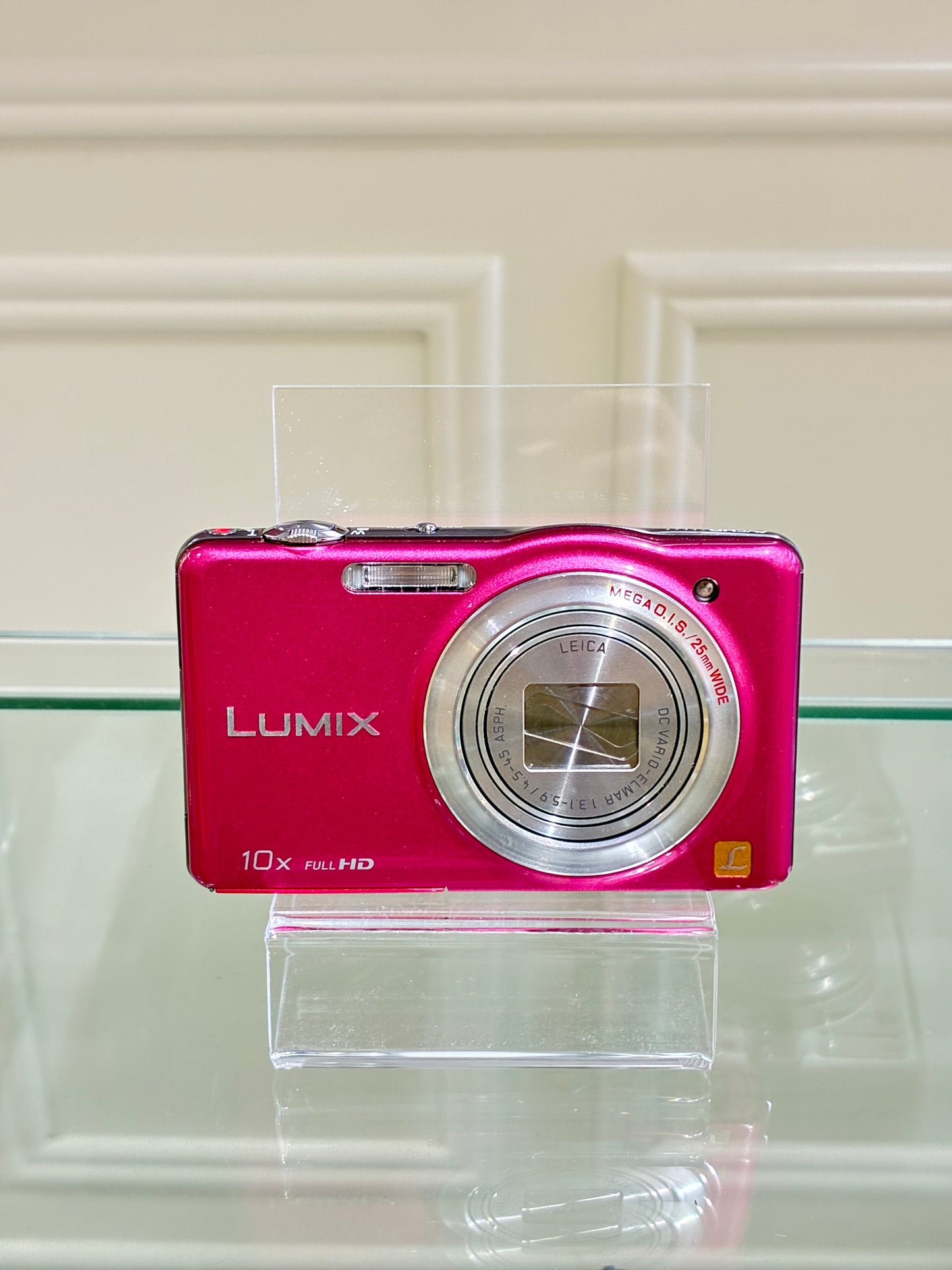 Panasonic LUMIX DMC-SZ7 in Pink