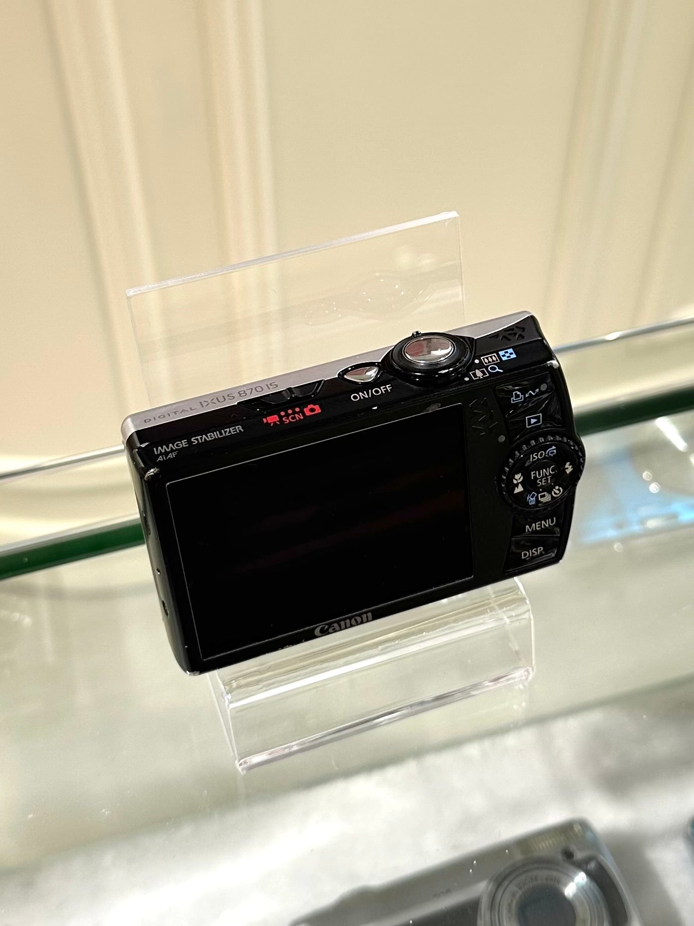 Canon IXUS 870is