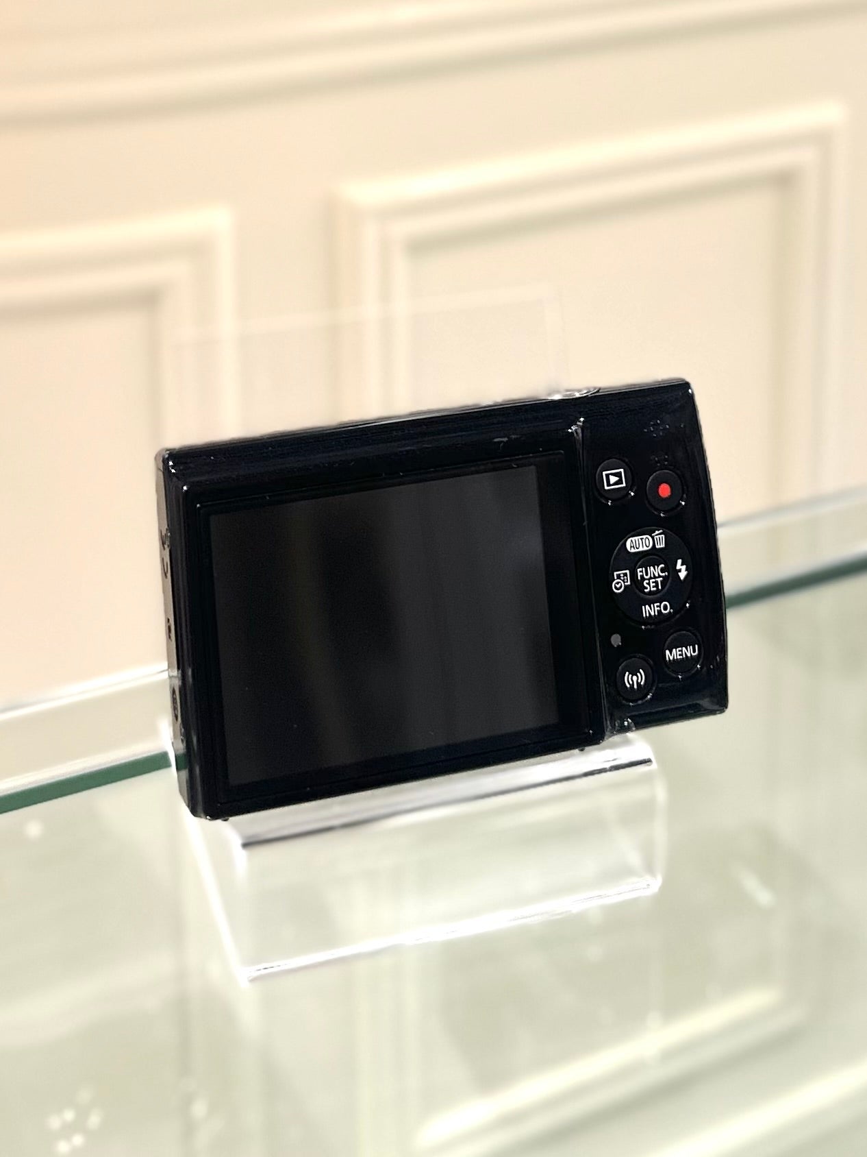 Canon IXUS 190 in black | Excellent Condition