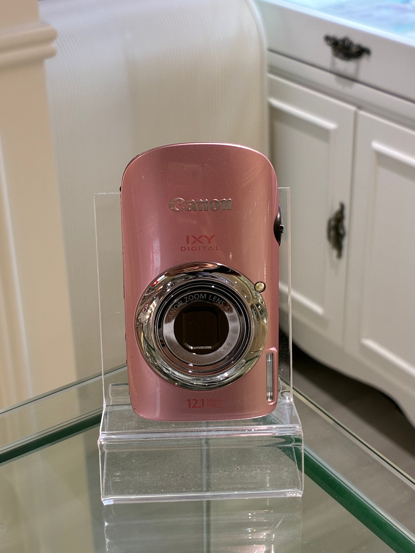 Canon IXY 510IS in pink