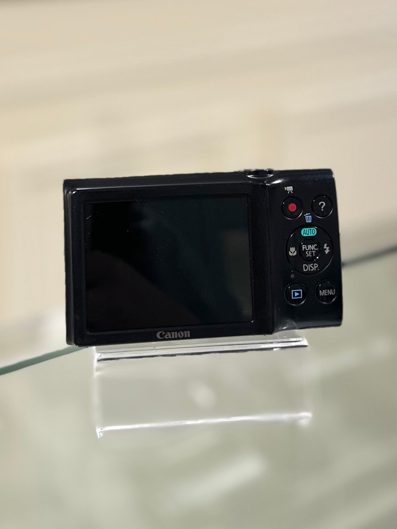 Canon Powershot A2400is in silver | Lisa同款