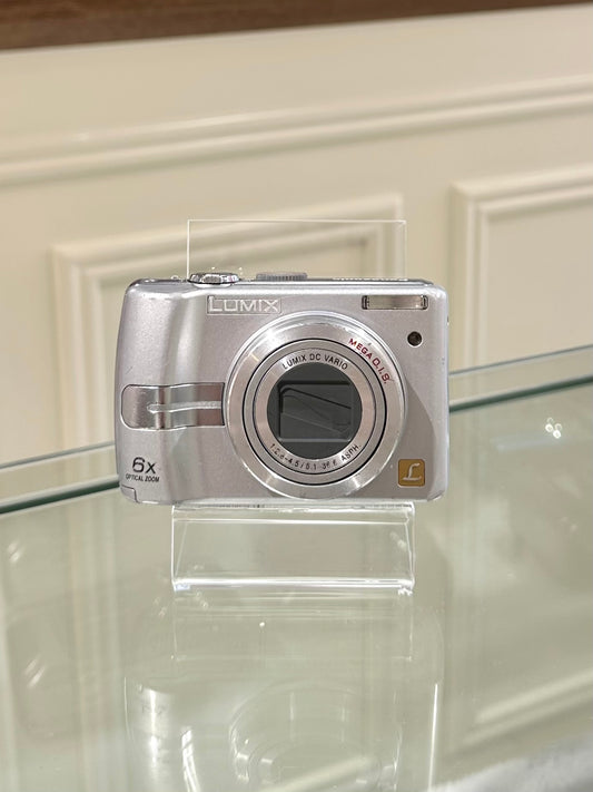 Lumix DMC LZ6 in silver
