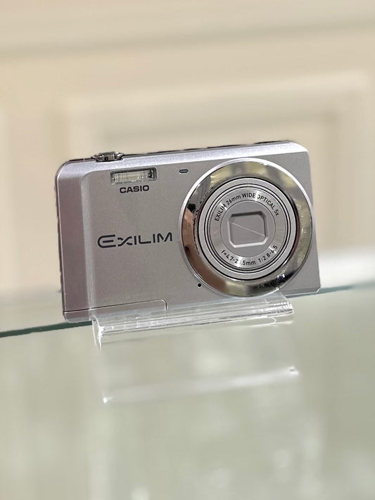 Casio Exilim EX-ZS5 in silver | Cortis同款