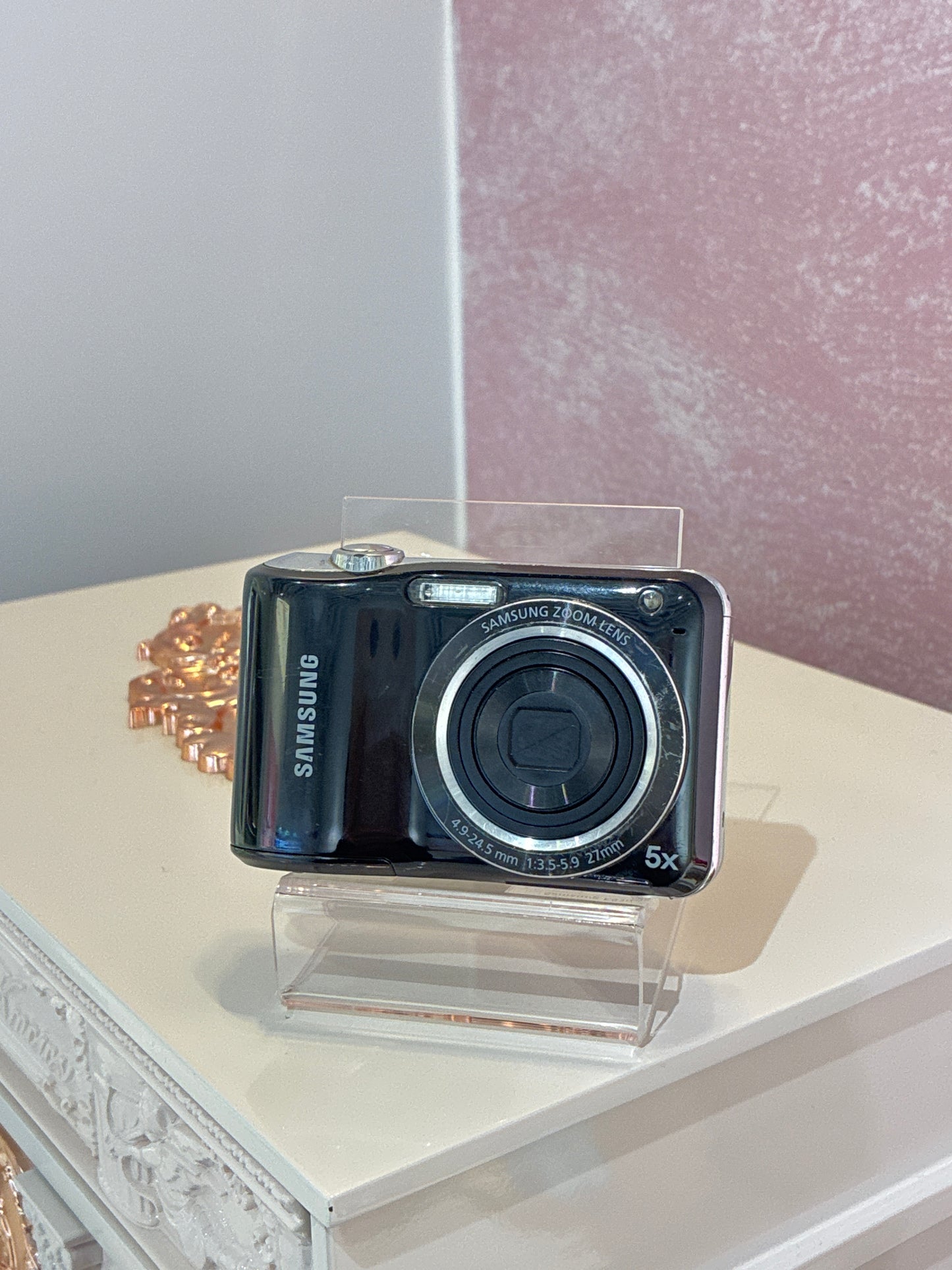 Samsung ES30 in Black