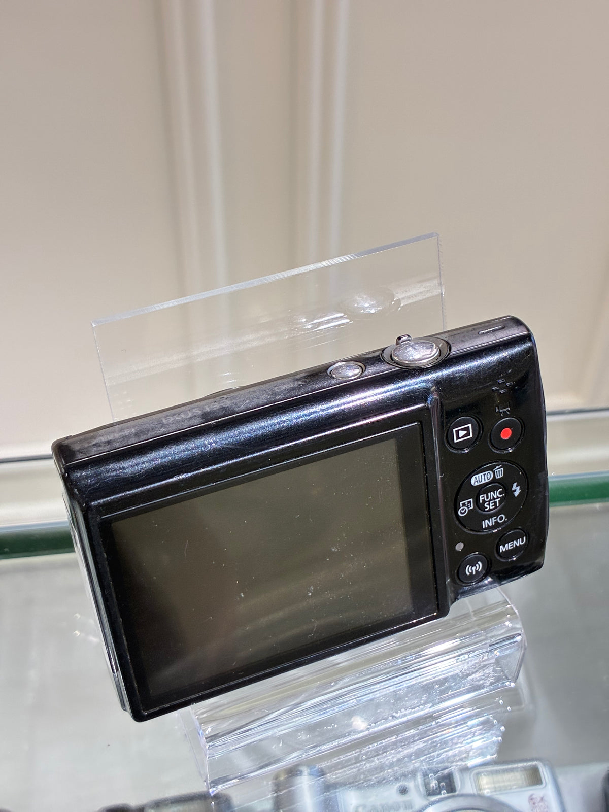 Canon IXUS 190(IXY 210) in black