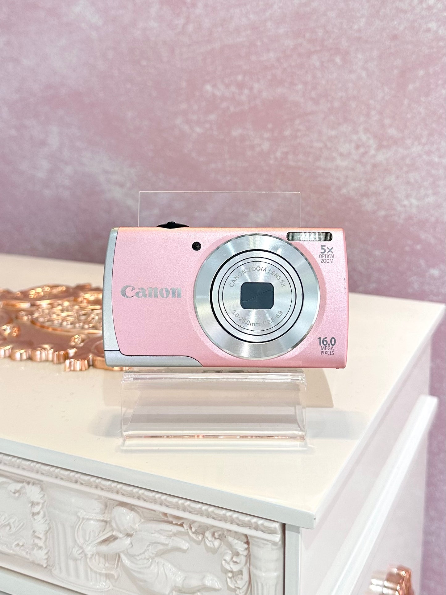 Canon Powershot A2600 in pink