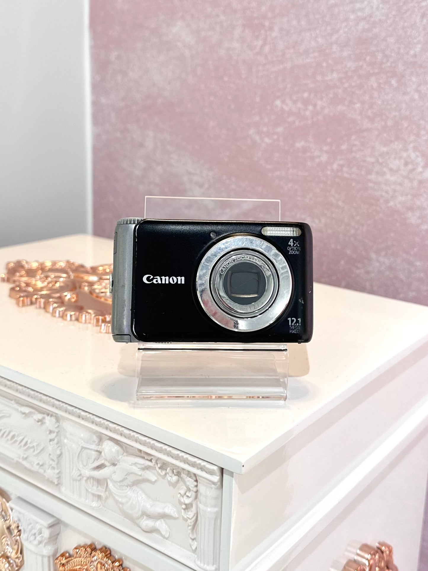 Canon Powershot A3150is in black