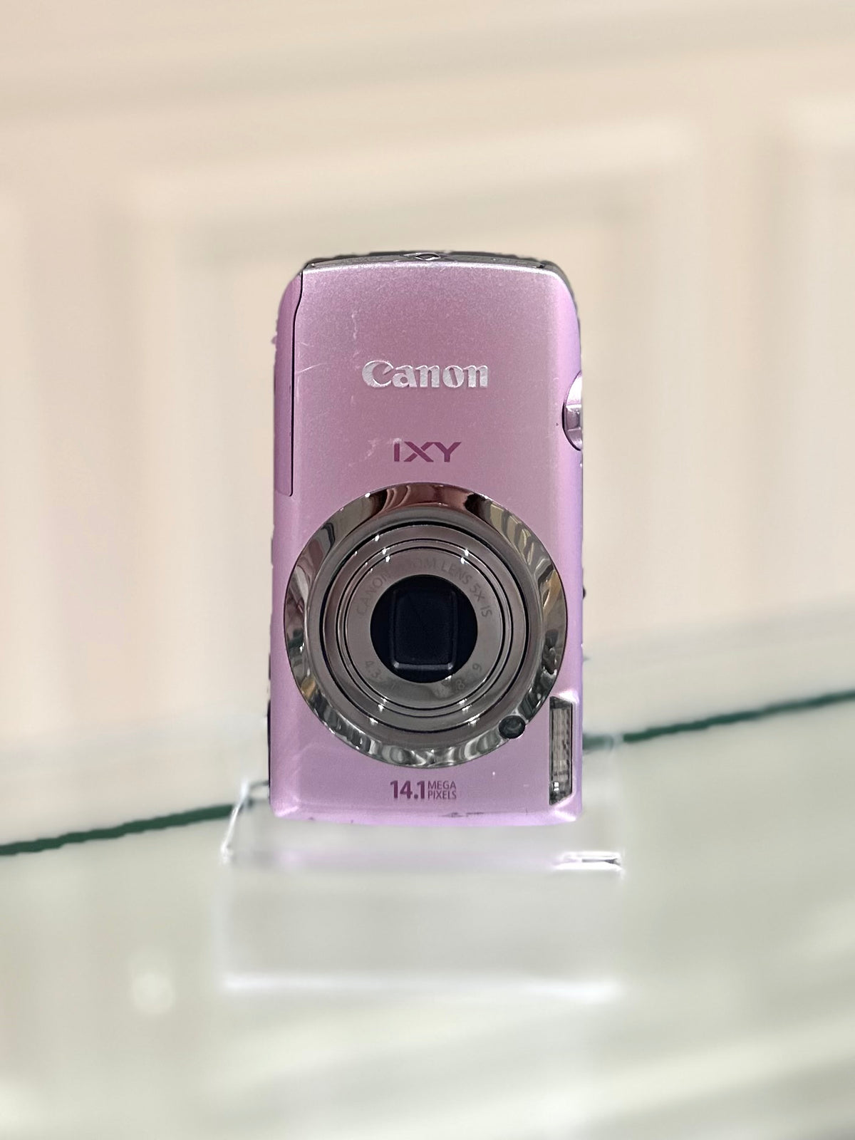 Canon IXY 10s (IXUS 210) in pink