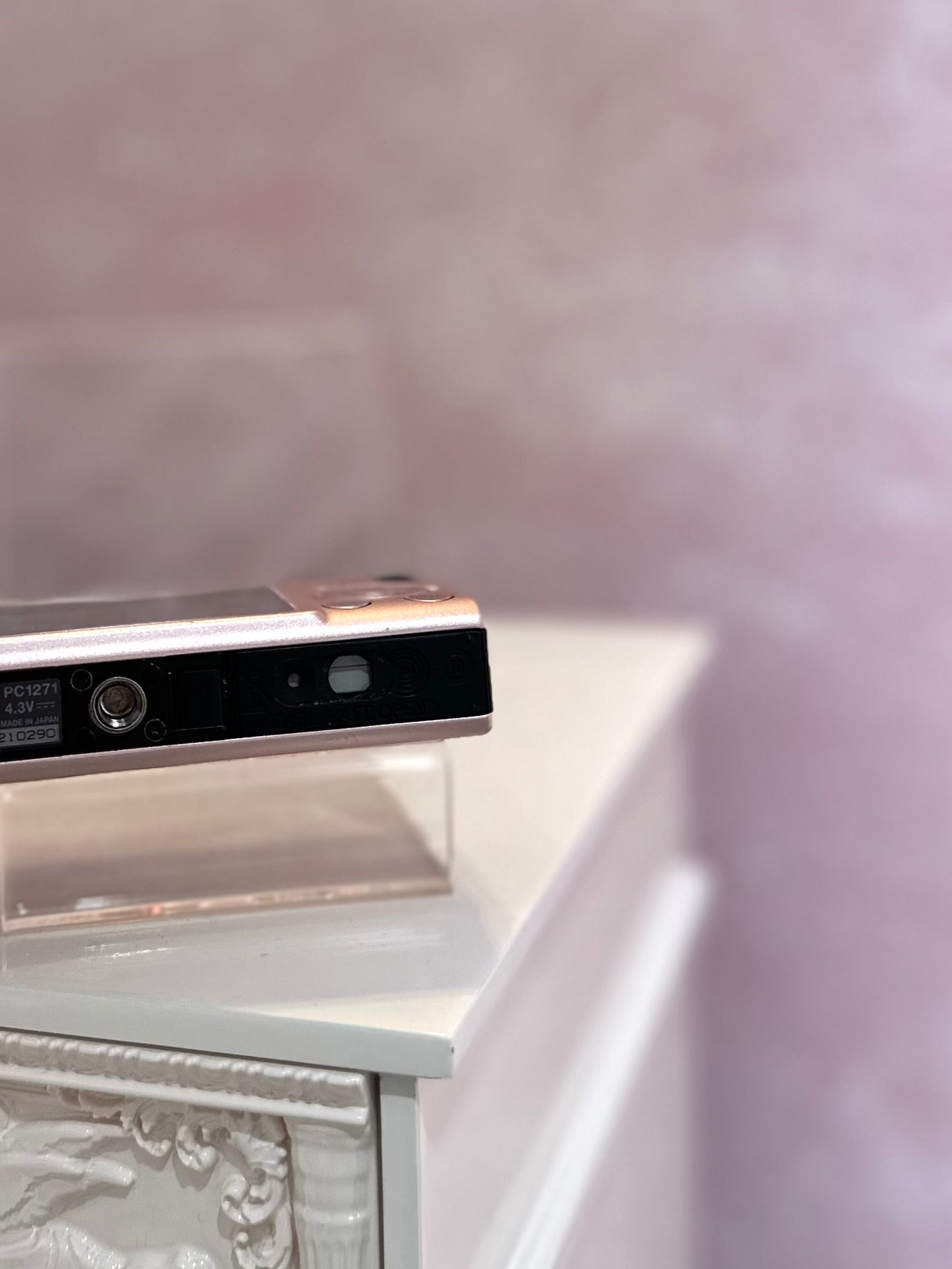 Canon IXUS 80is in baby pink