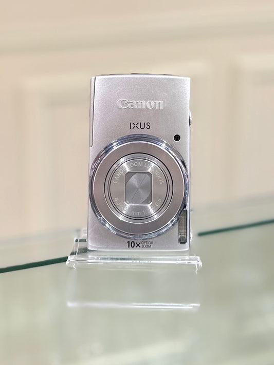 Canon IXUS 155 in silver