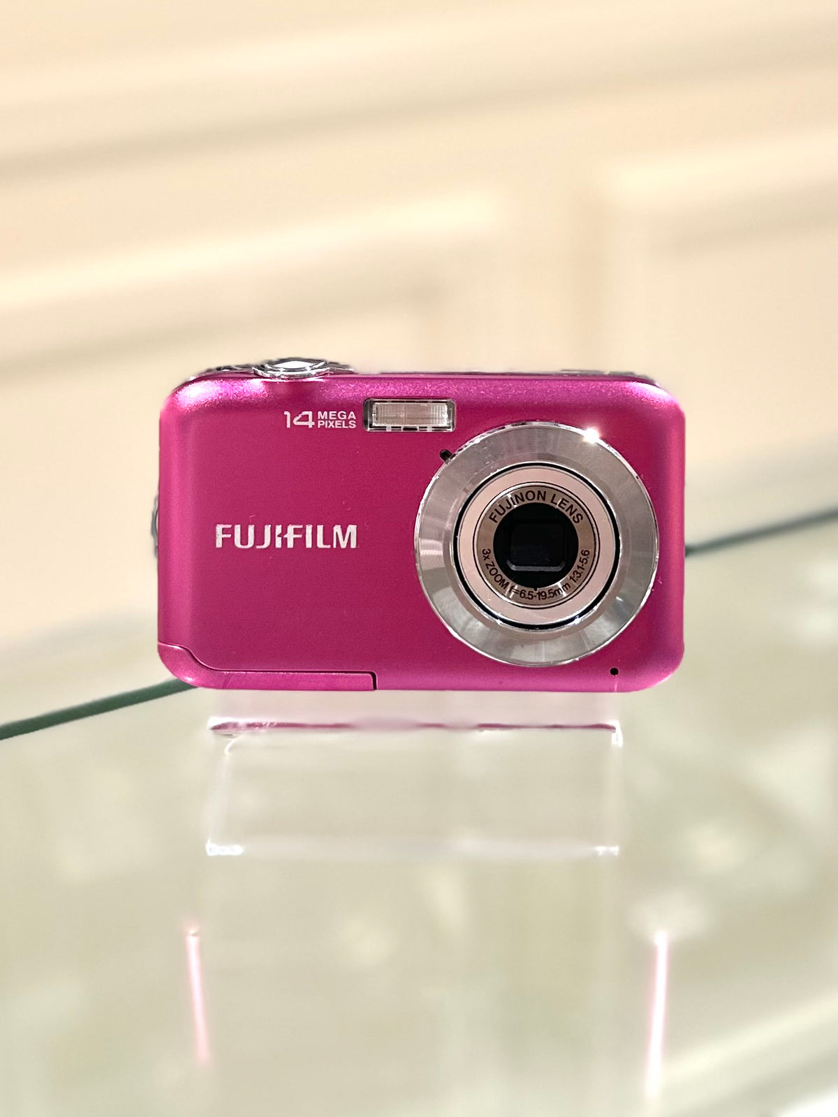 Fujifilm Finepix JV200 in Barbie Pink | Good Condition