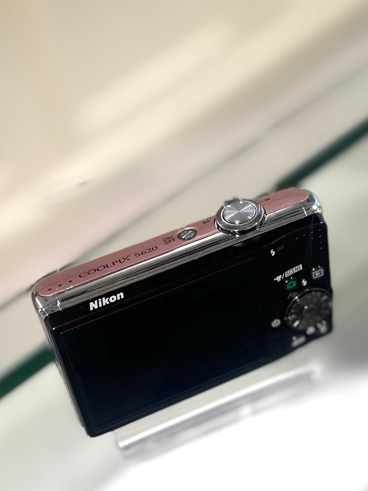 Nikon Coolpix S620 in pink | Excellent Condition