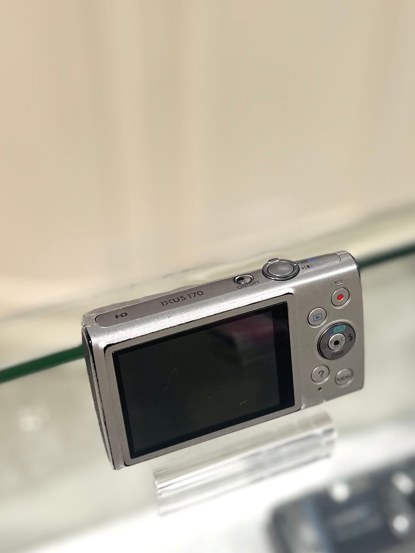 Canon IXUS 170 in silver
