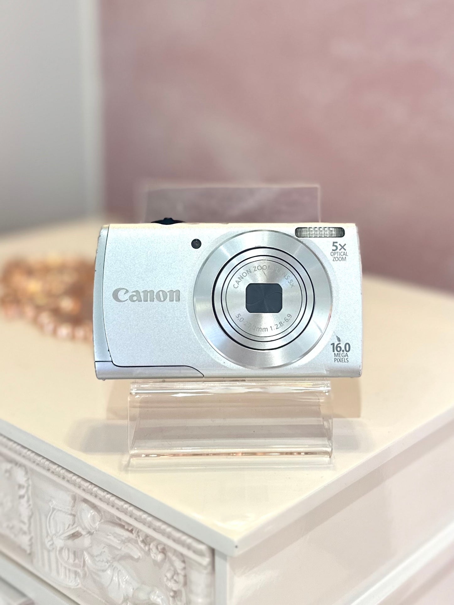 Canon Powershot A2600 in silver