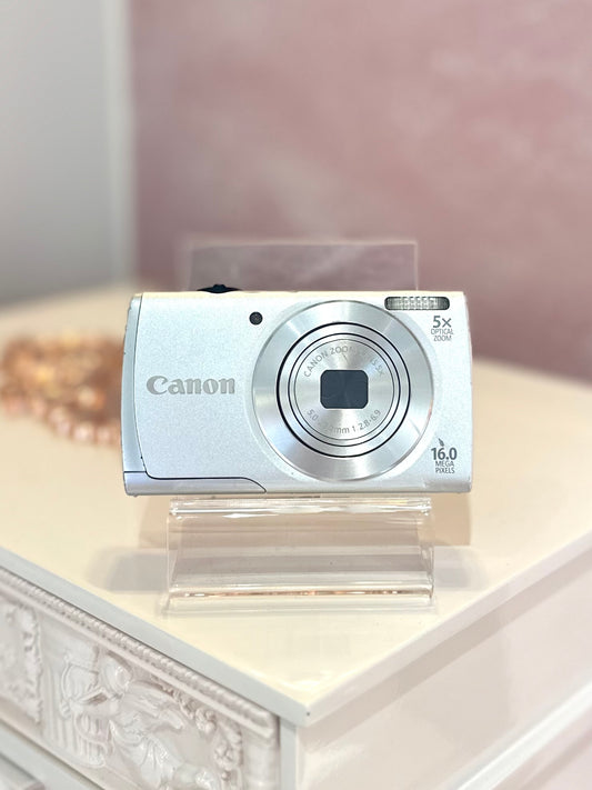 Canon Powershot A2600 in silver