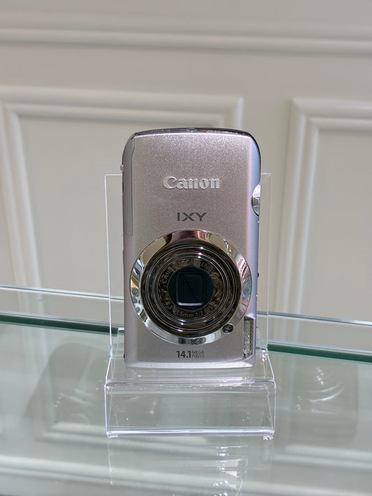 Canon IXY 10s in silver (IXUS 210) | Pay by alipay/in store purchase only, pls message us!
