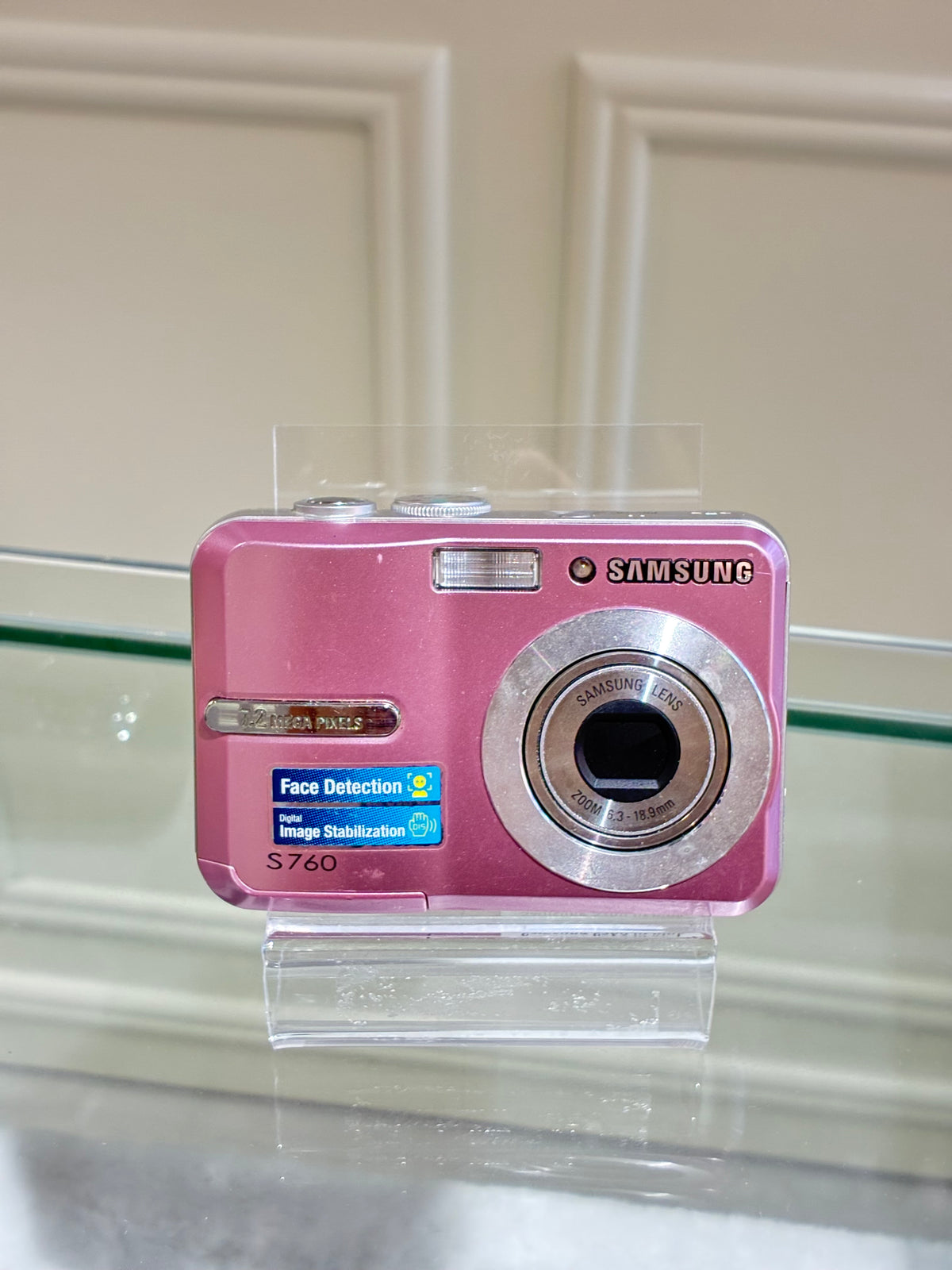 Samsung S760 in pink excellent condition