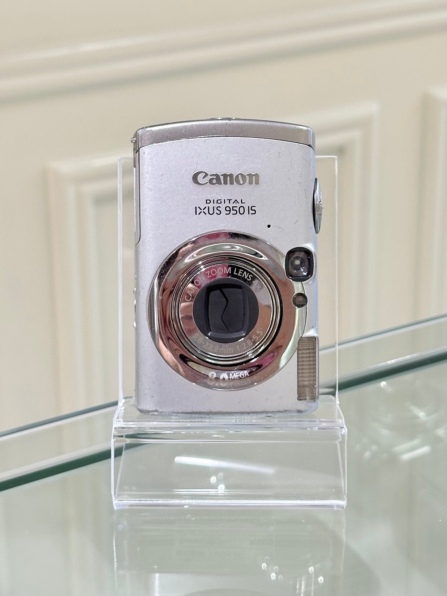 Canon IXUS 950is