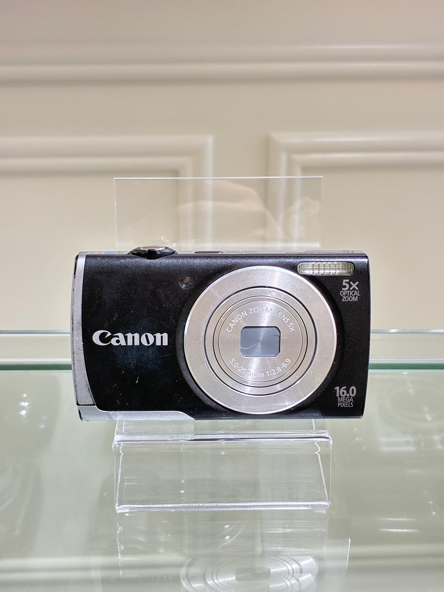 Canon Powershot A2500 in black
