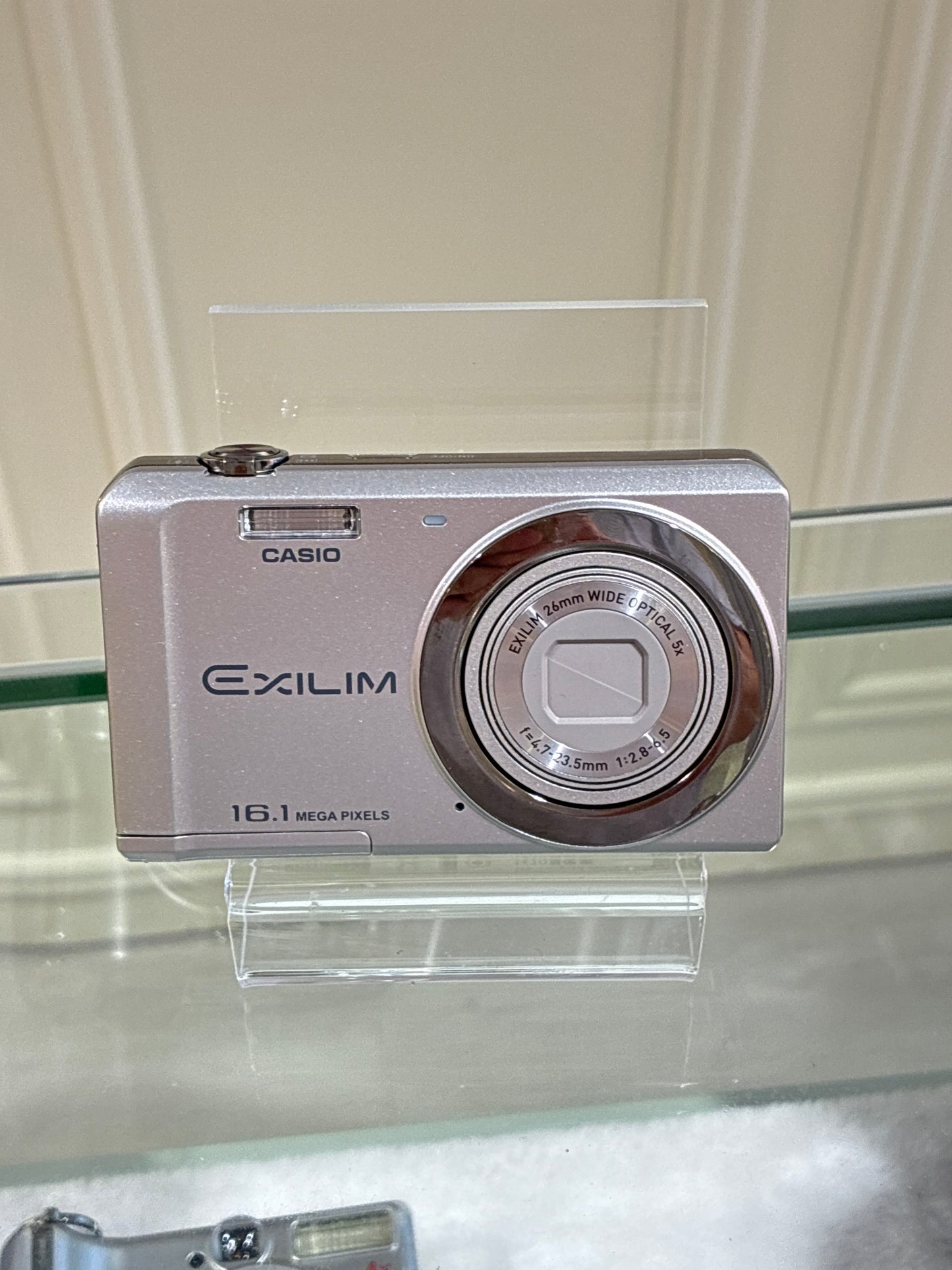 Casio EXILIM EX-ZS6 Nearly New