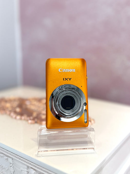 Canon IXY 210F (IXUS 115hs) in orange good condition
