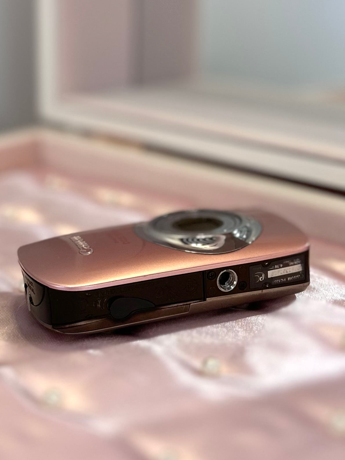 Canon IXUS 110is in pink | Good Condition