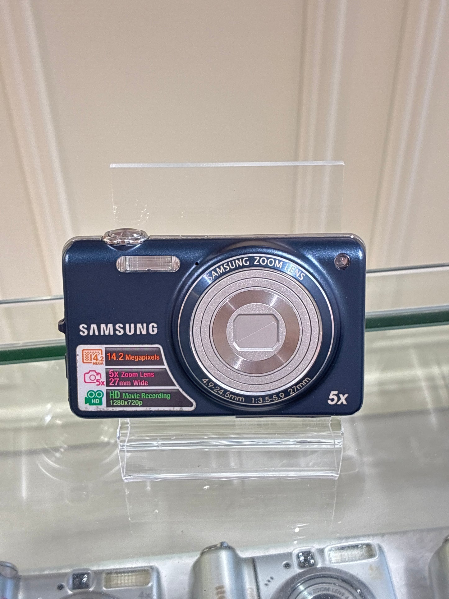 Samsung ST65 Nearly New