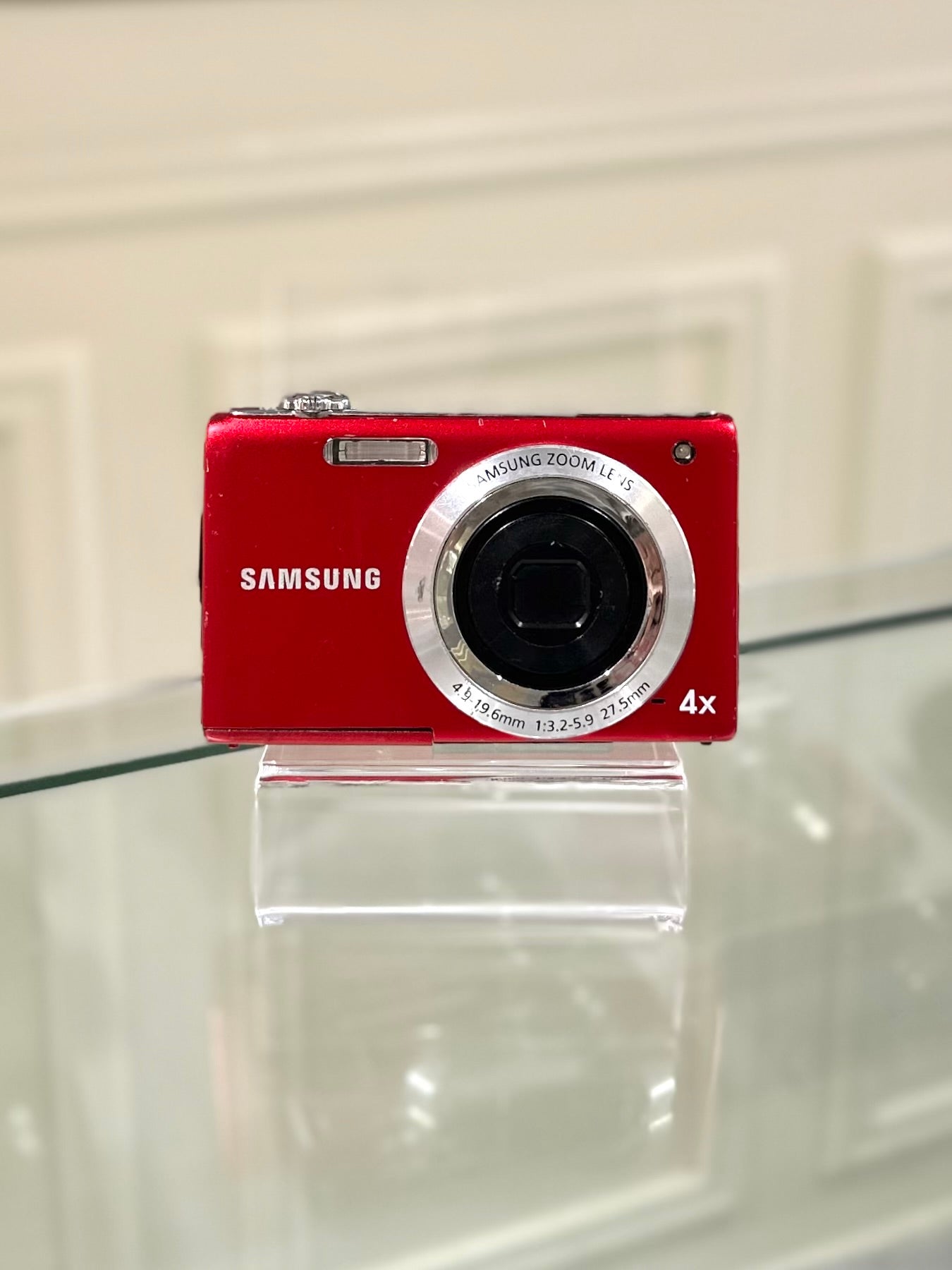 Samsung ST60 in red