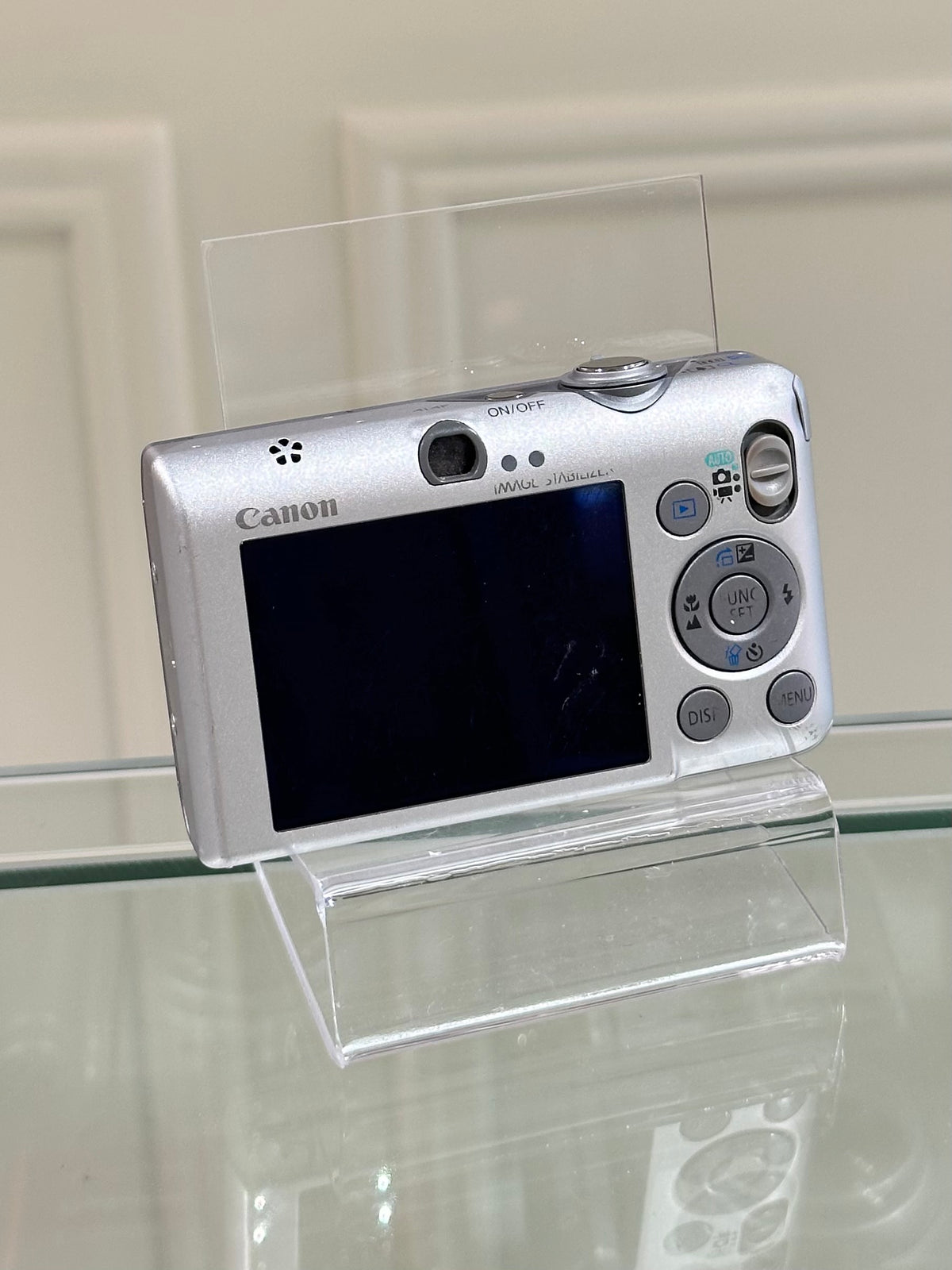 Lisa同款型號｜Canon IXUS 95is in Grey