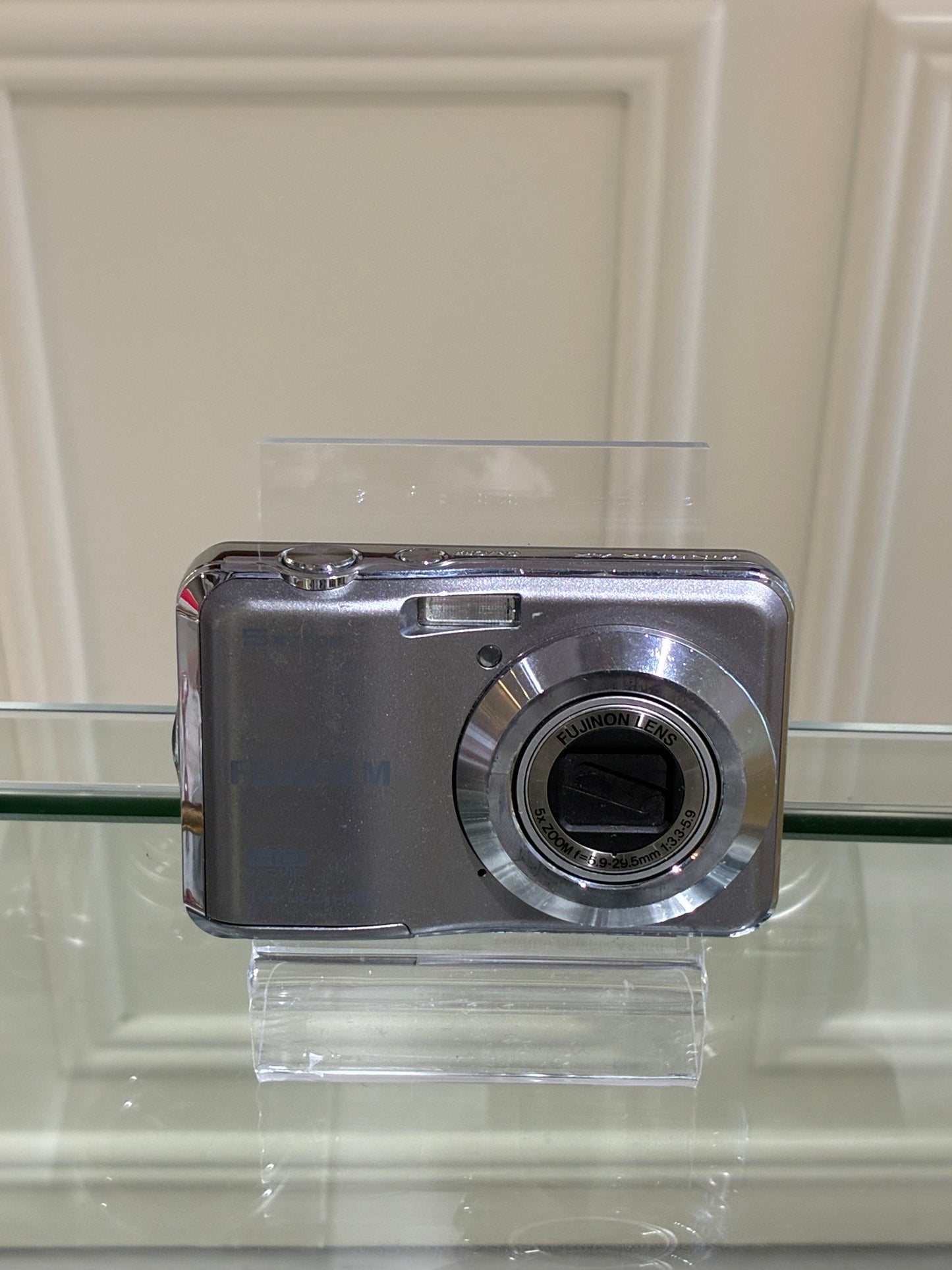 Fujifilm Finepix AX500 in Silver