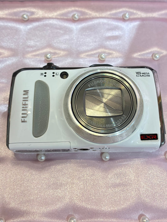 Fujifilm Finepix F550EXR