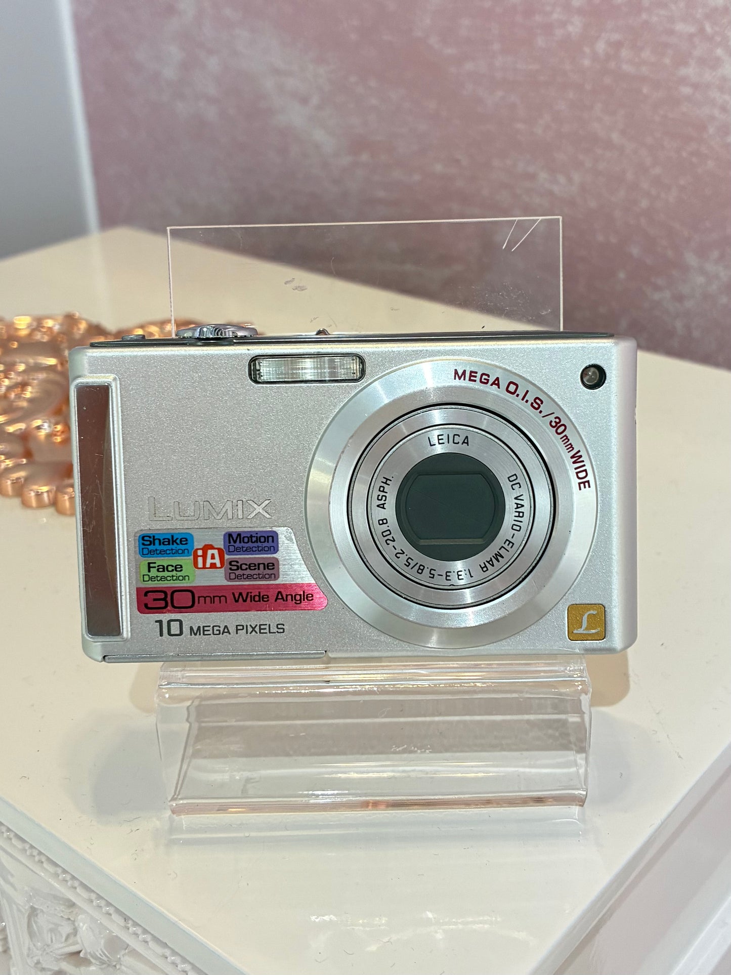 Panasonic Lumix DMC-FS5