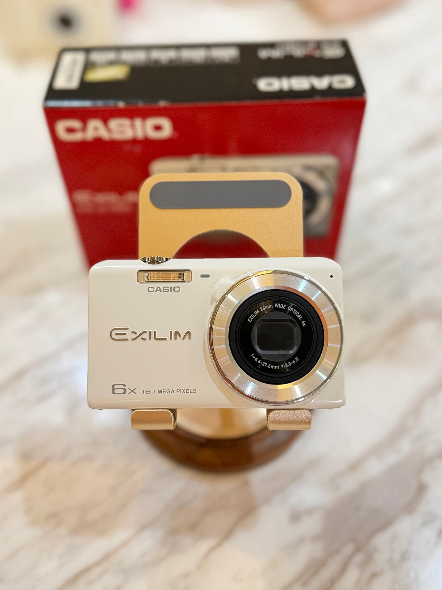 Casio EXILIM EX-Z780 White Fullset 99%new