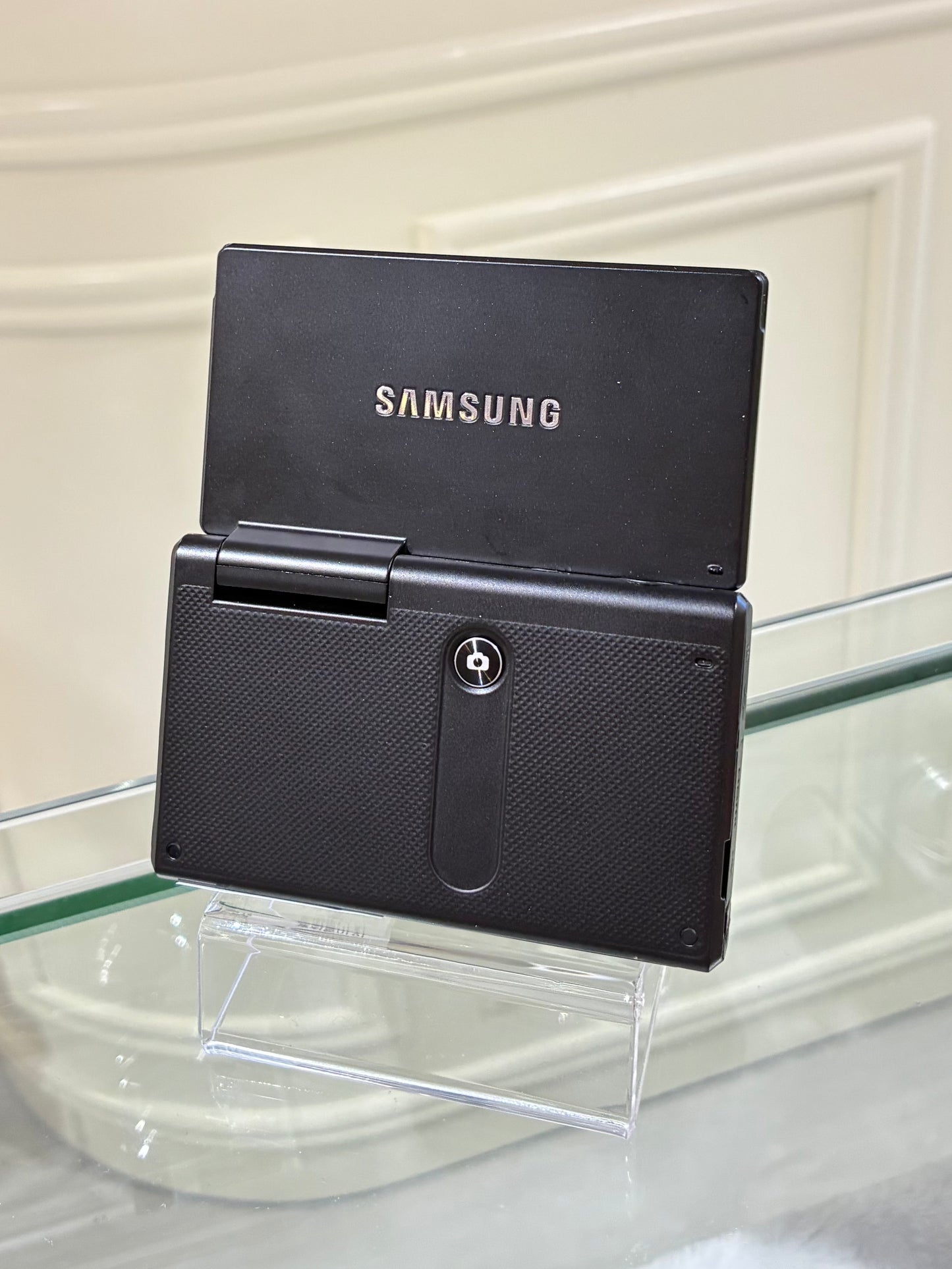 Samsung MV800 Flip Screen 可自拍 Excellent Condition