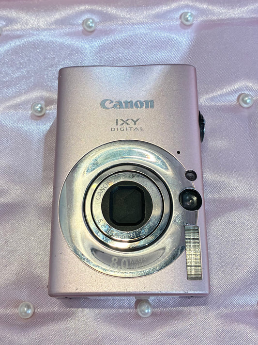 Canon IXY 20IS in Pink